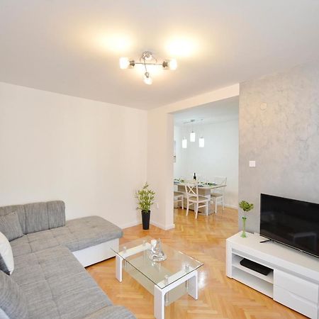Unico Apartman Kotor Exterior photo