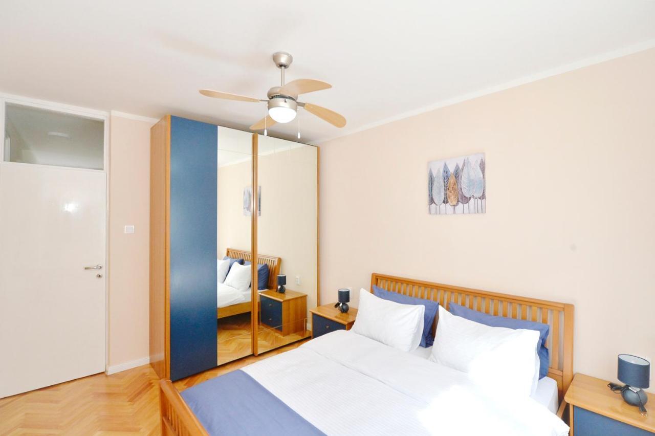 Unico Apartman Kotor Exterior photo